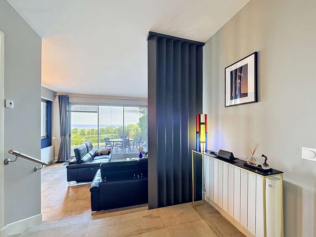 Appartement à TOURGEVILLE