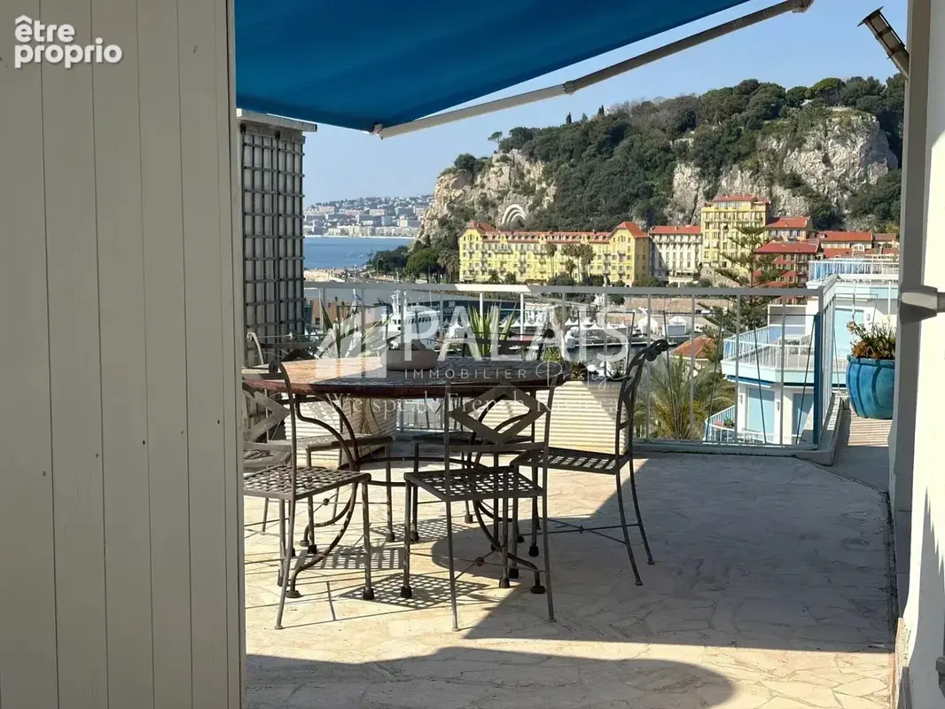 BORD DE MER: Dernier étage -Terrasse 150 m2 - photo 13