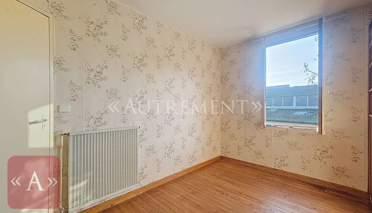 Maison à SAINT-SULPICE