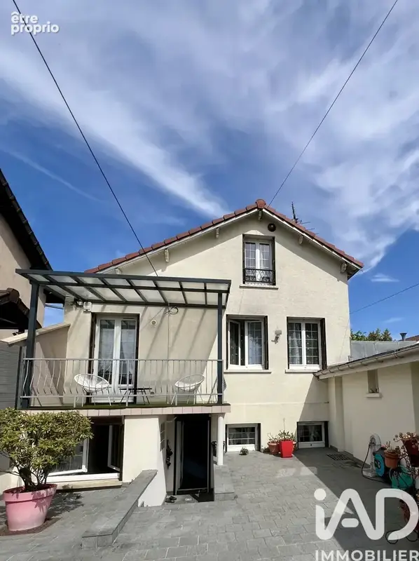 Photo 1 - Maison à LE BLANC-MESNIL
