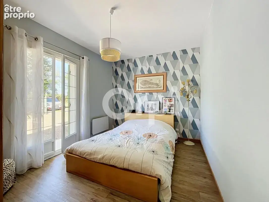  À vendre – Maison traditionnelle de qualité, parfaitement entretenue et idéale pour une vie de plain‑pied - photo 6