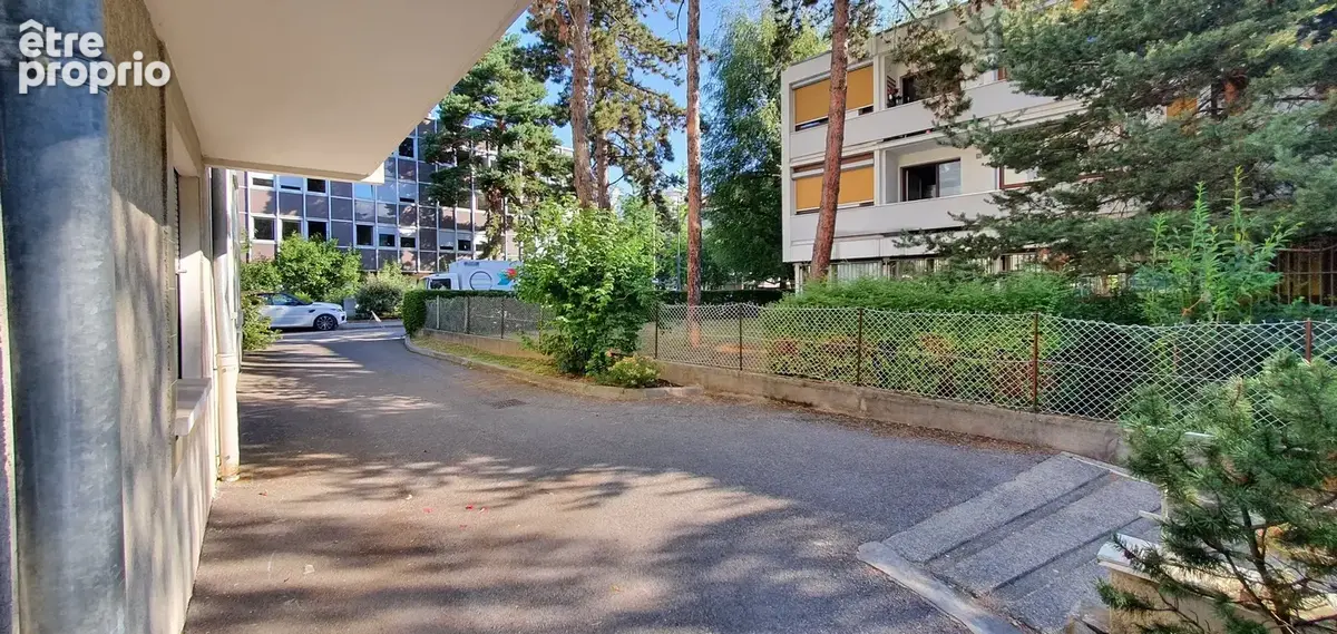 Appartement T2 situé dans le trirangle d'OR - photo 9