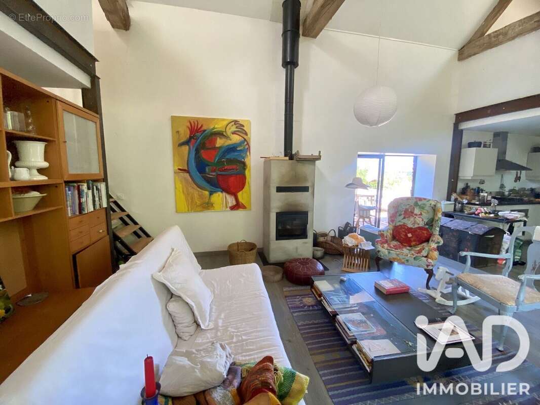 Maison 132 m² à Le Ham  - photo 2