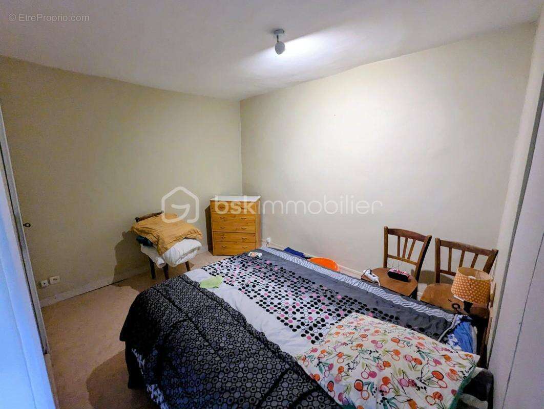 Appartement à FOUGERES