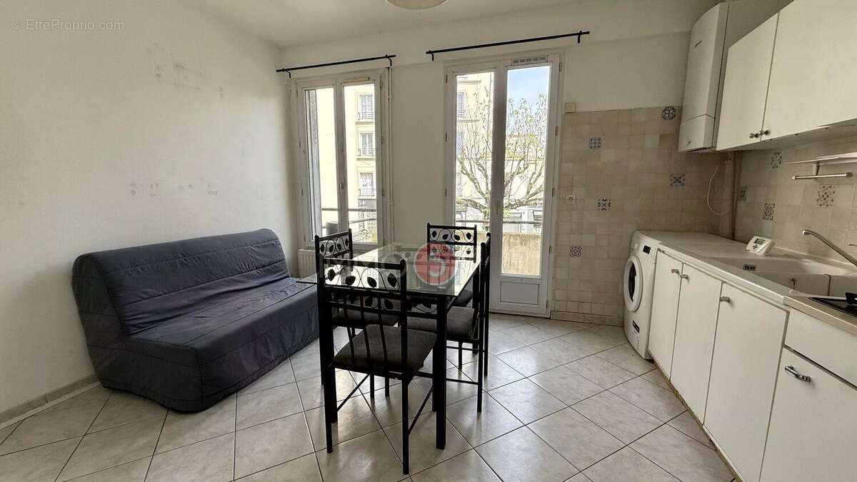 Appartement à LE RAINCY