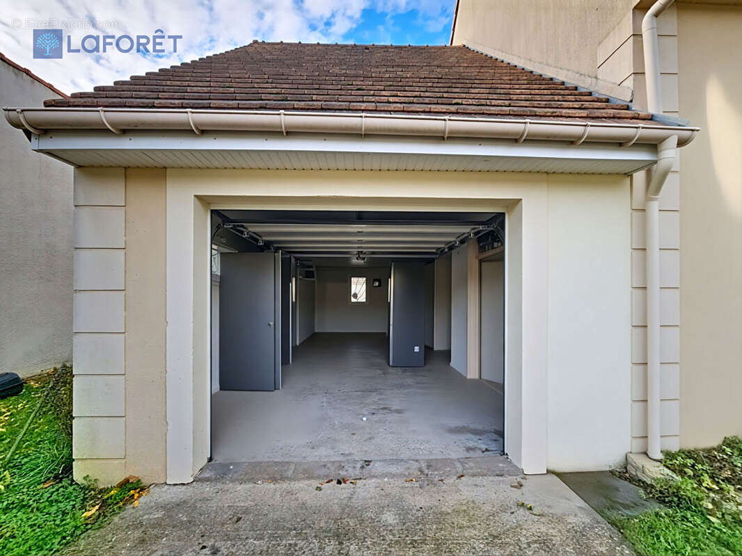 Maison à LAGNY-SUR-MARNE