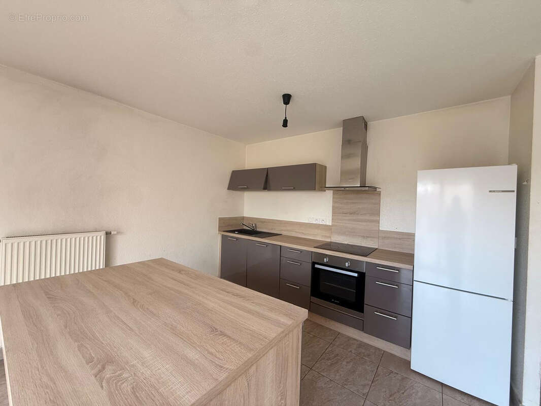 À vendre   Appartement 2 pièces de 42m2 à Saint-Louis - photo 3