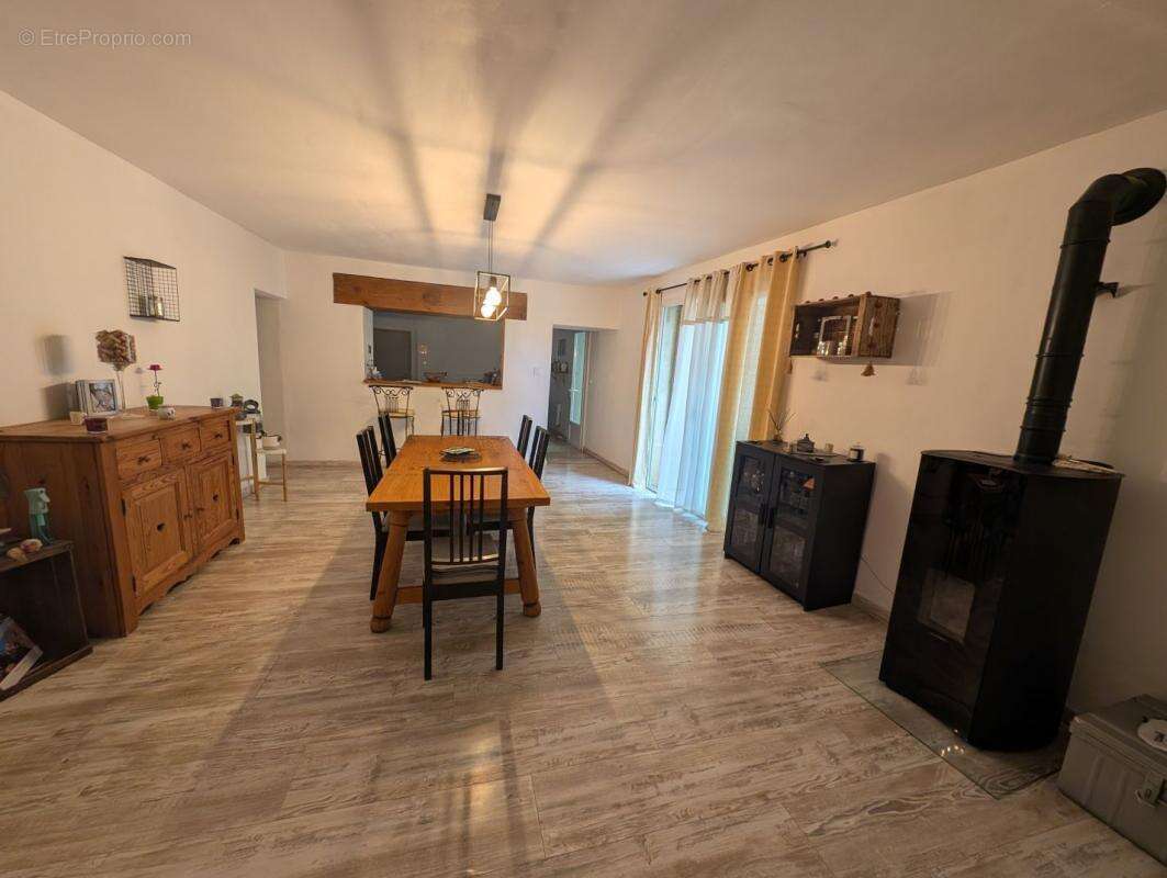 Maison à QUISSAC