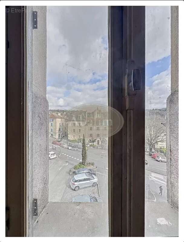 Maison à VILLEFRANCHE-DE-ROUERGUE