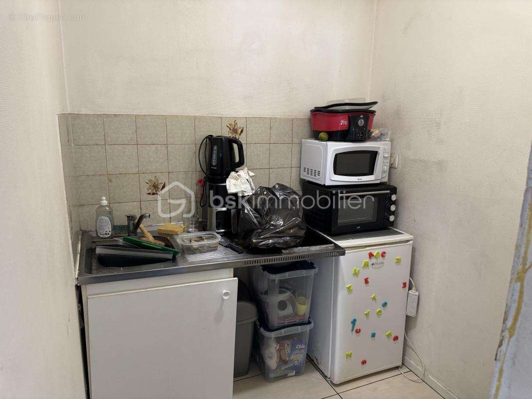 Investissement locatif – studio vendu loué + parking - photo 3