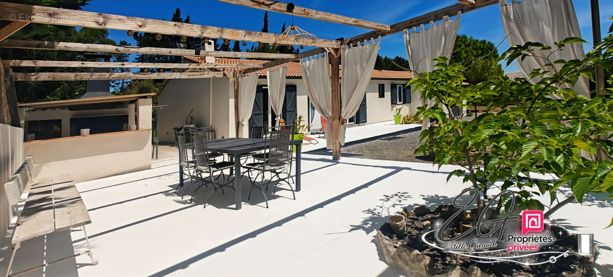 Villa de plain pied, 3 Chambres, Garage, Terrasse, Grand  Jardin - photo 15