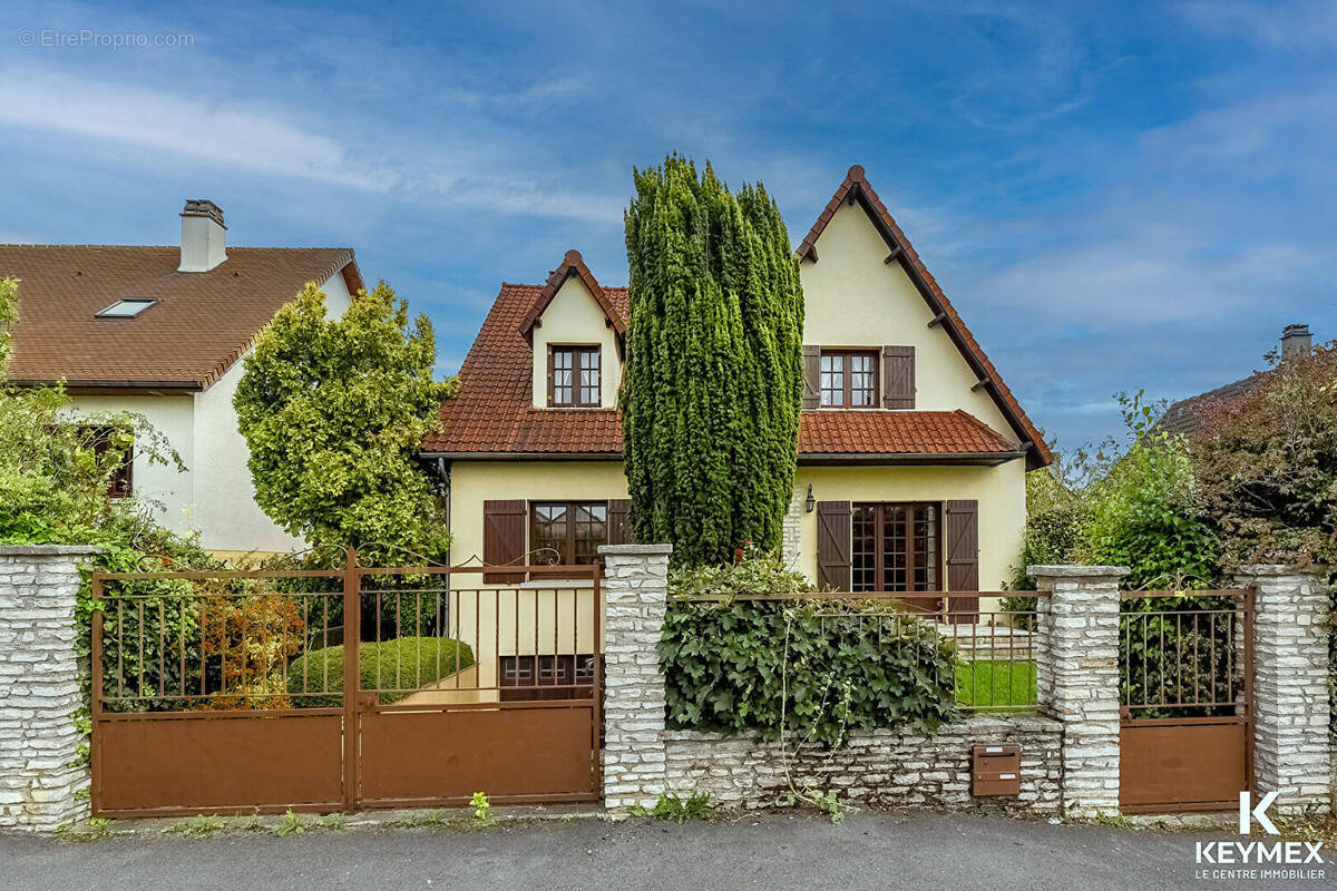 Maison à CORMEILLES-EN-PARISIS