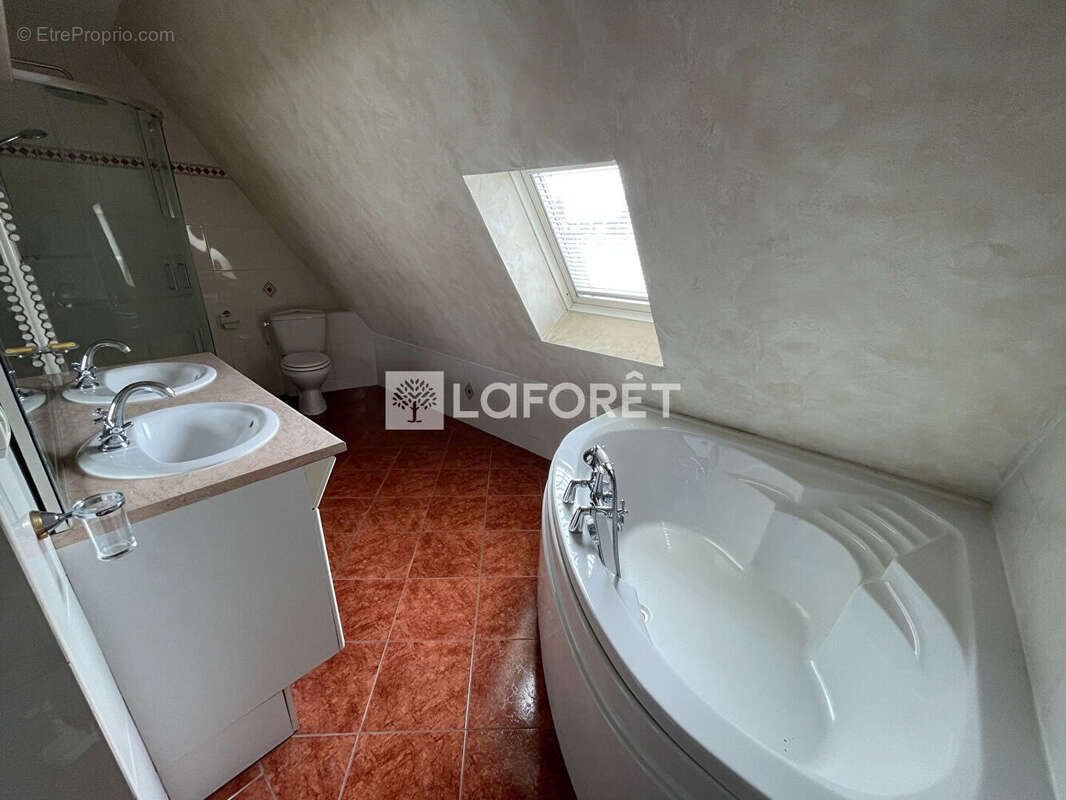 Maison à PORCHEVILLE