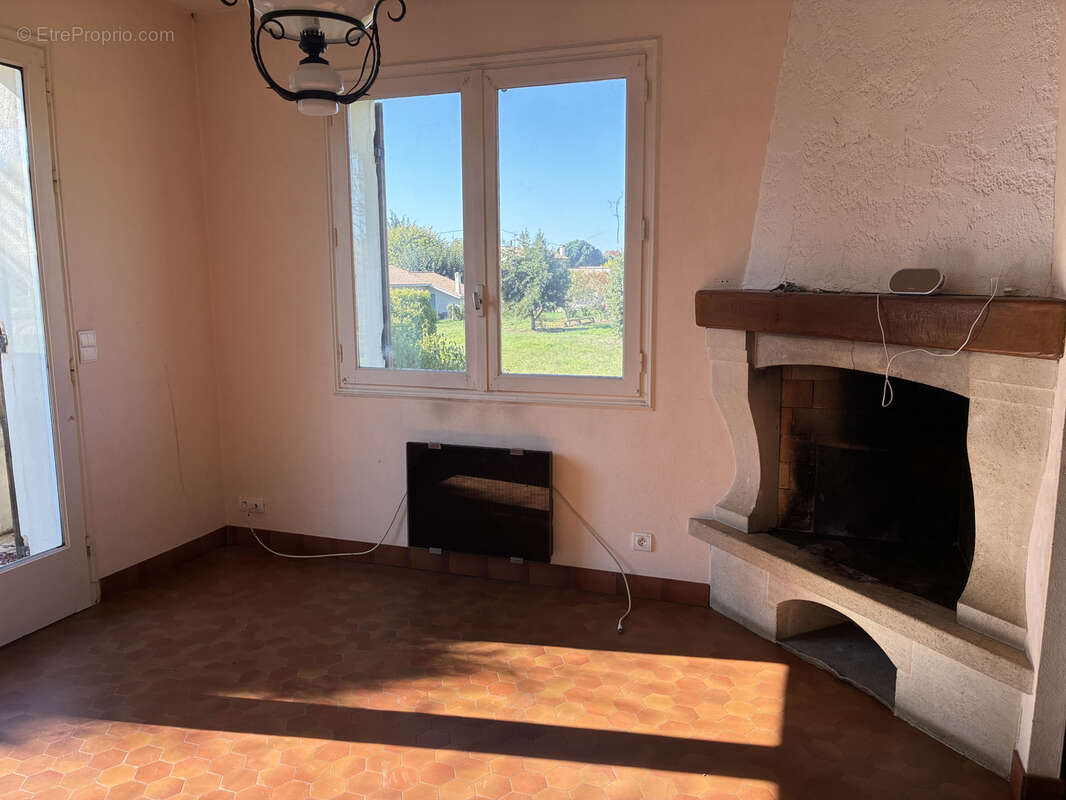 Maison à CASTILLON-LA-BATAILLE