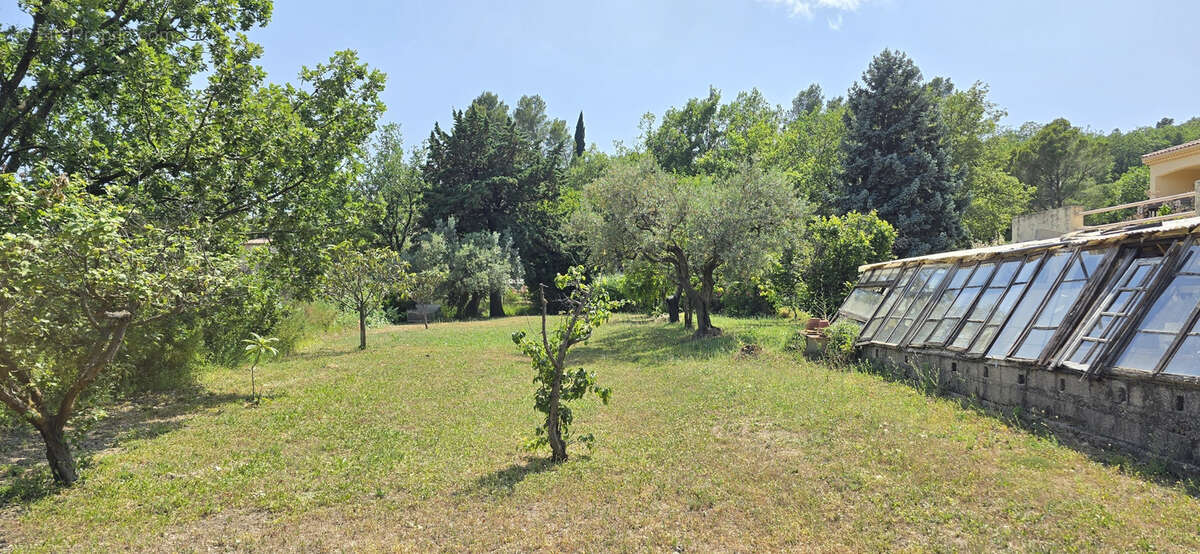 Maison à FIGANIERES