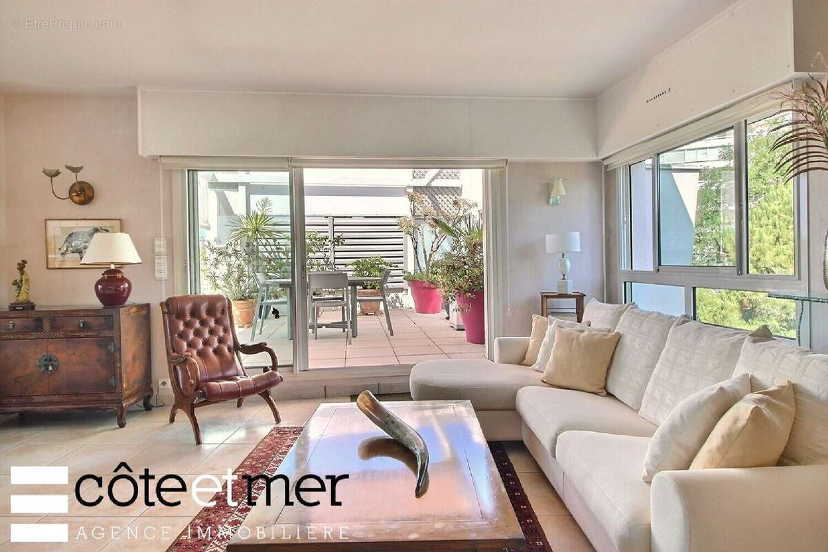 Appartement 85 m² à La Baule-Escoublac  - photo 3