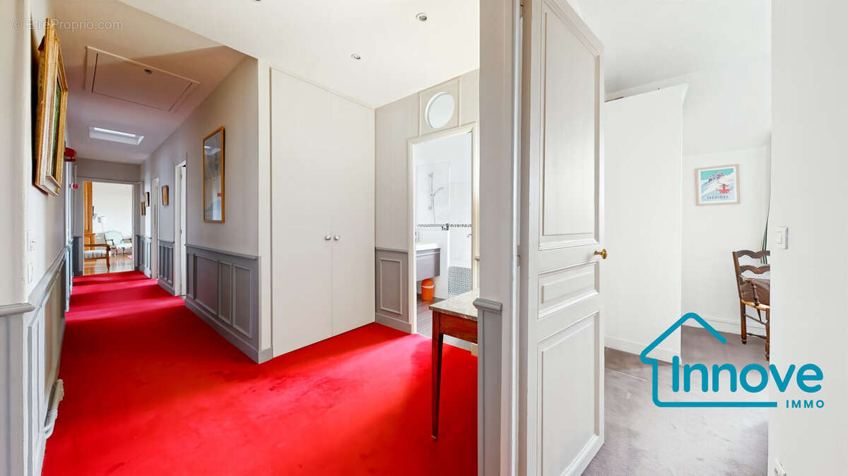 Appartement à VERSAILLES