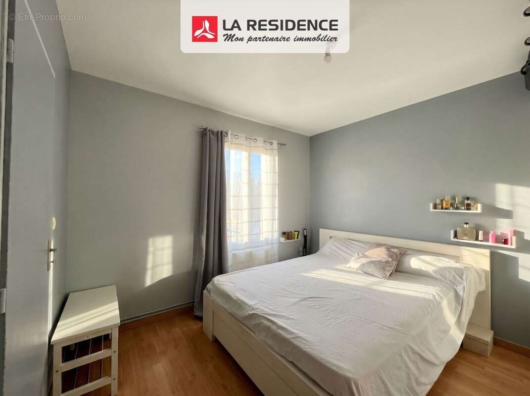 Maison à SAINT-OUEN-L'AUMONE