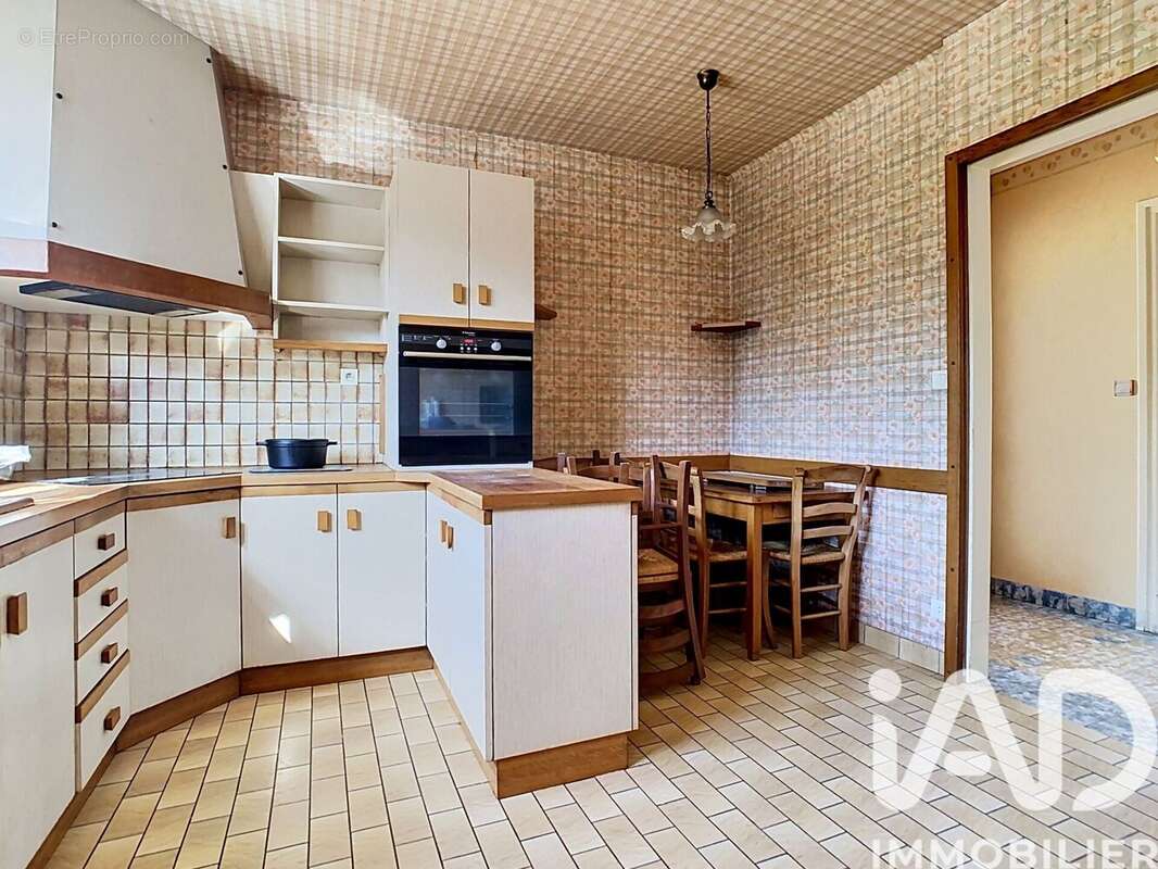 Photo 4 - Maison à FERE-CHAMPENOISE