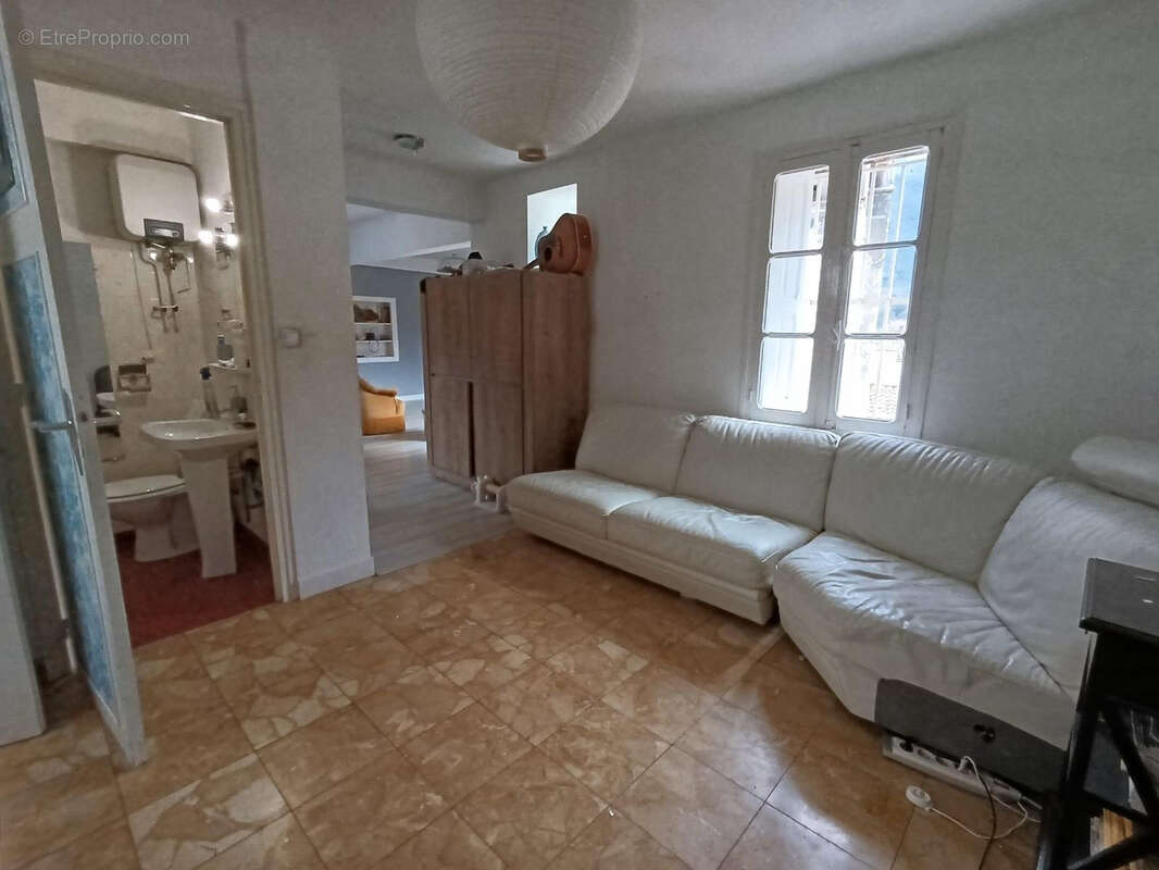 Appartement à ARLES-SUR-TECH