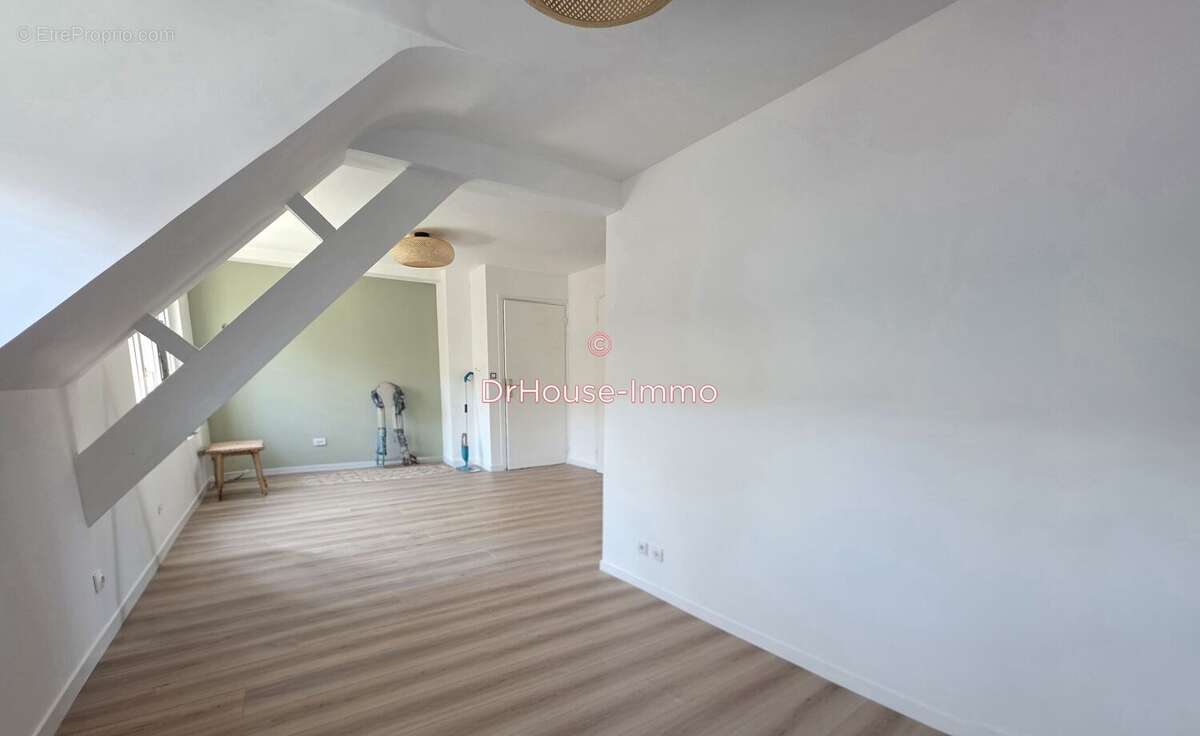 Appartement 40 m² à Hellemmes-Lille  - photo 75