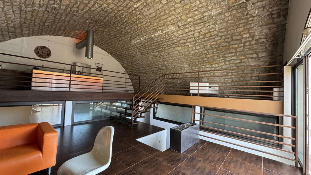 Appartement à AIX-LES-BAINS