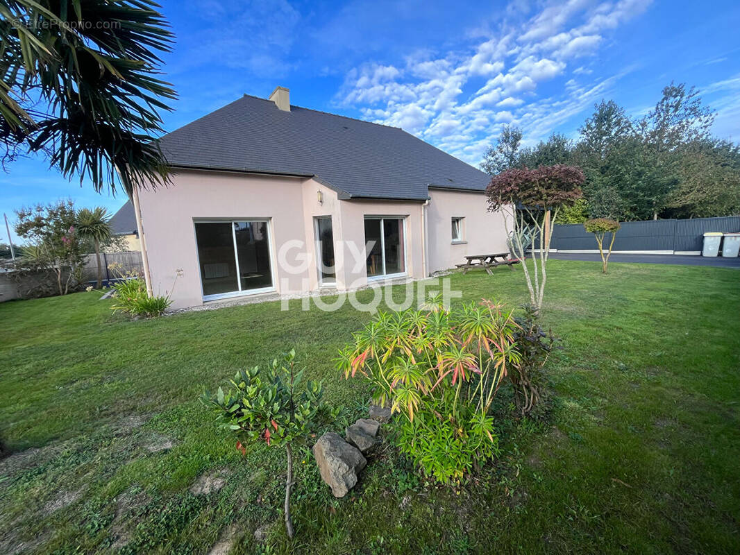 Maison à MINIAC-MORVAN