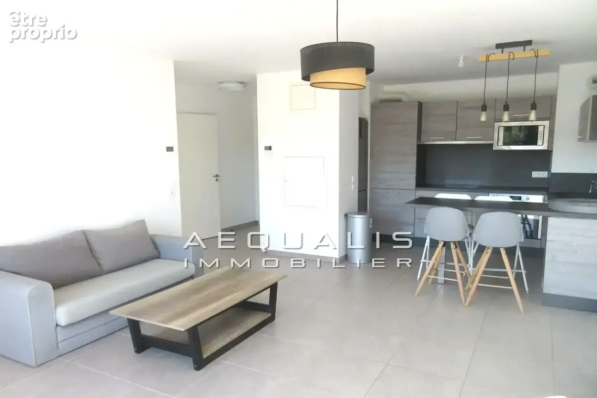 Appartement 2 pièces 43 m² à vendre à Saint-Laurent-Du-Var (06700) - photo 7