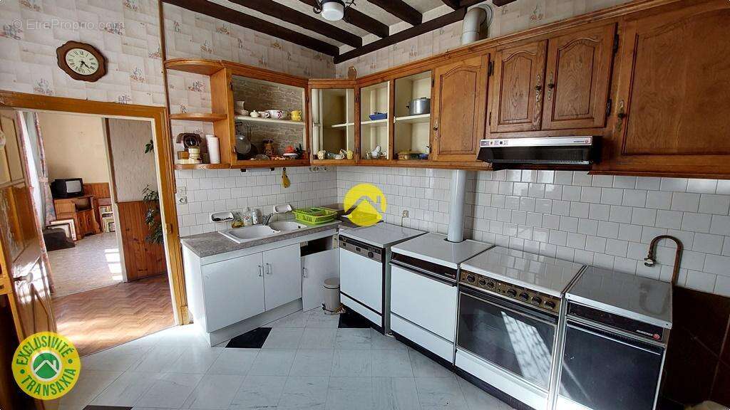 Maison à ANCY-LE-FRANC