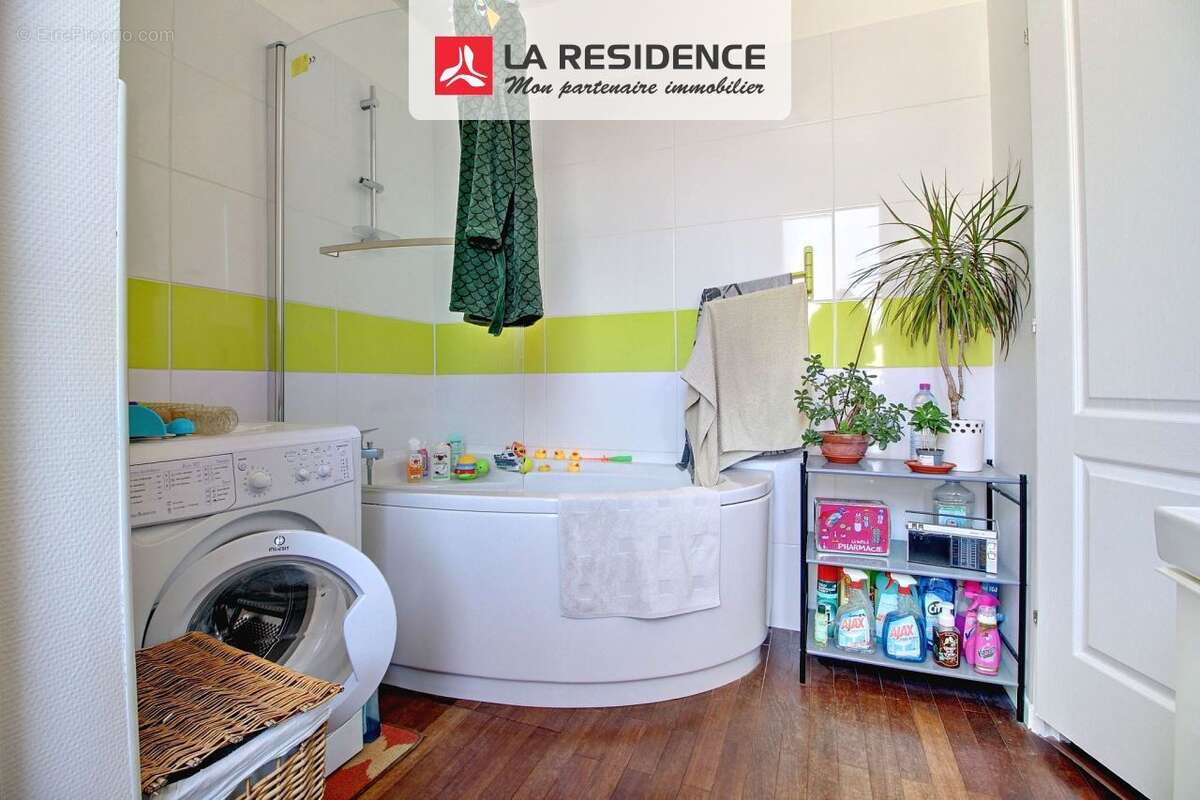 Maison 60 m² à Oissel  - photo 4