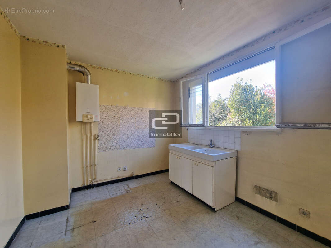Appartement à COUZON-AU-MONT-D'OR