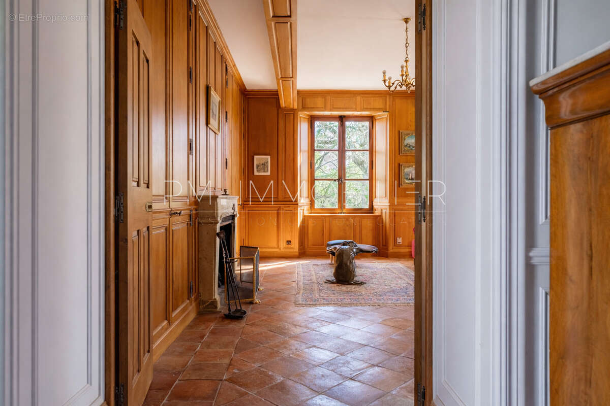 Maison à ANSOUIS