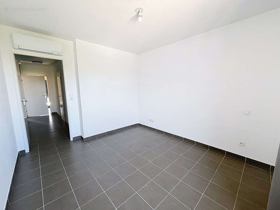 Appartement 57 m² à La Seyne-Sur-Mer  - photo 5