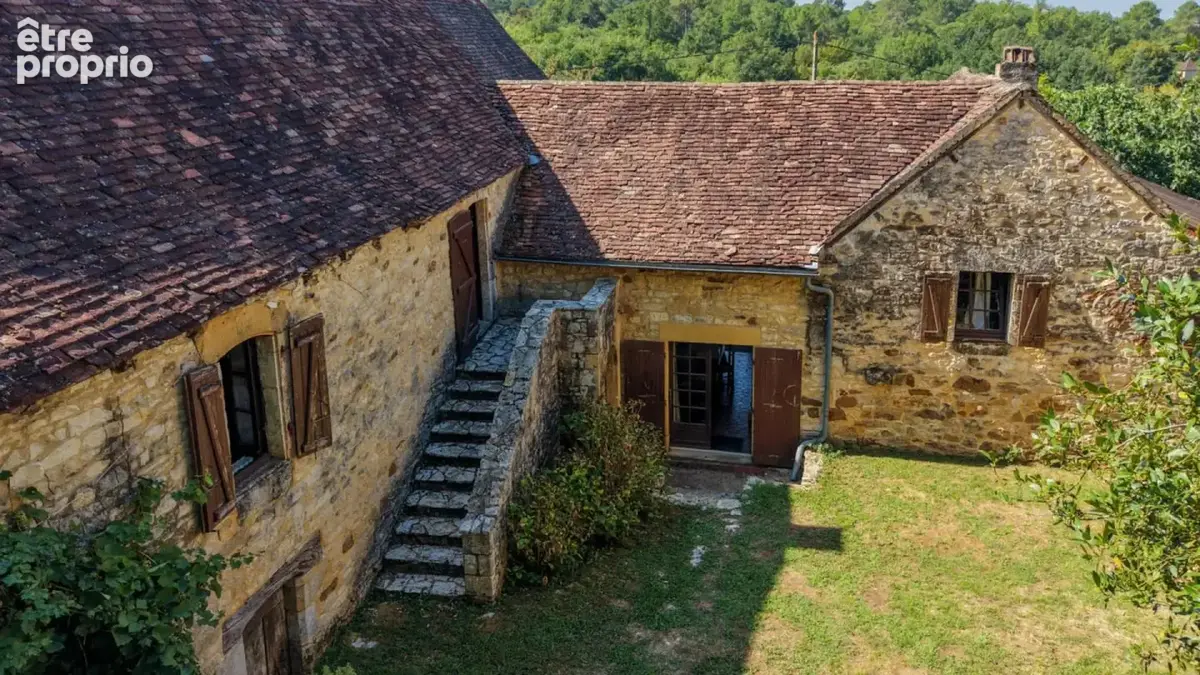 Secteur GOURDON - Propriété de caractère authentique au calme su - photo 9