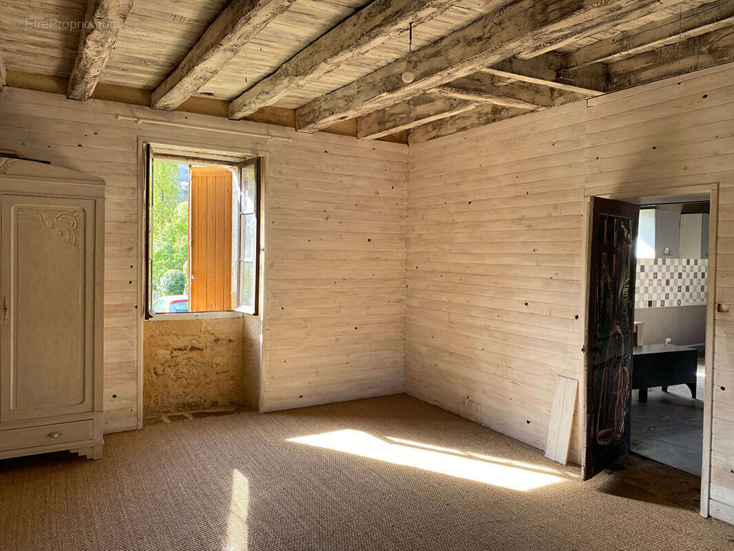 Maison à LES EYZIES-DE-TAYAC-SIREUIL