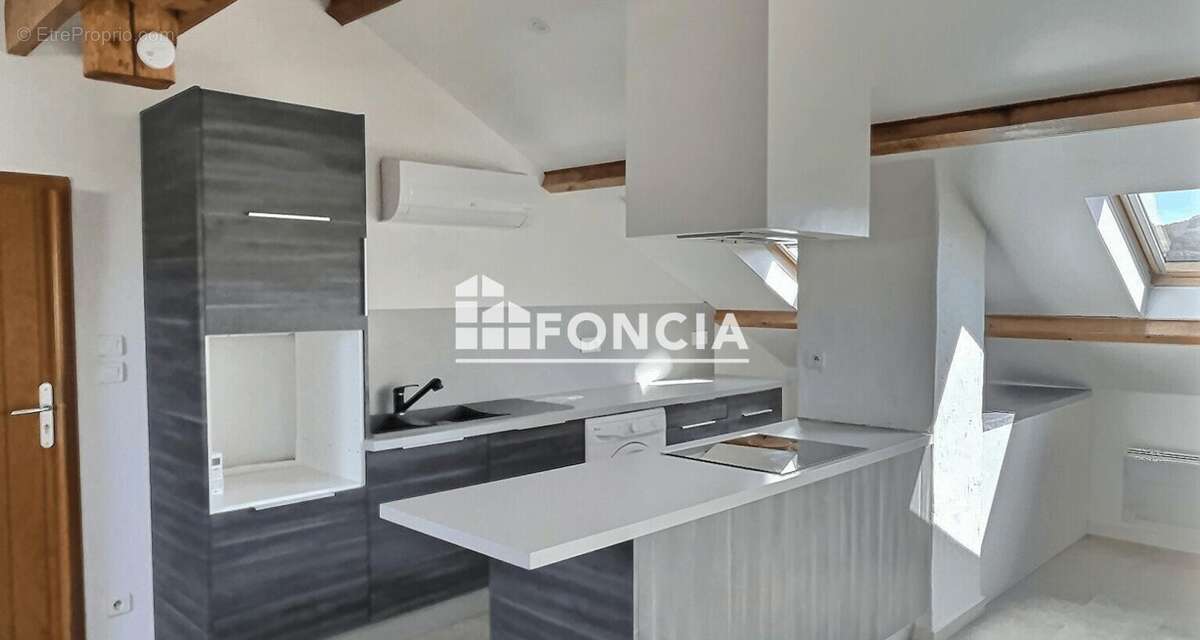 Appartement à ROUSSILLON