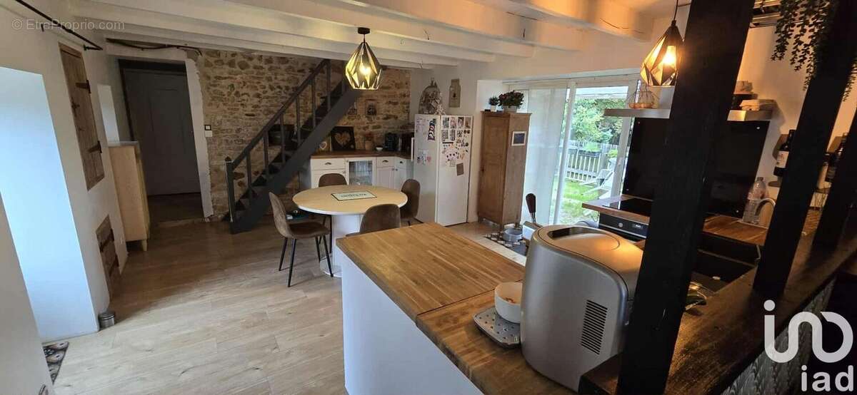 Maison 87 m² à Rom  - photo 2