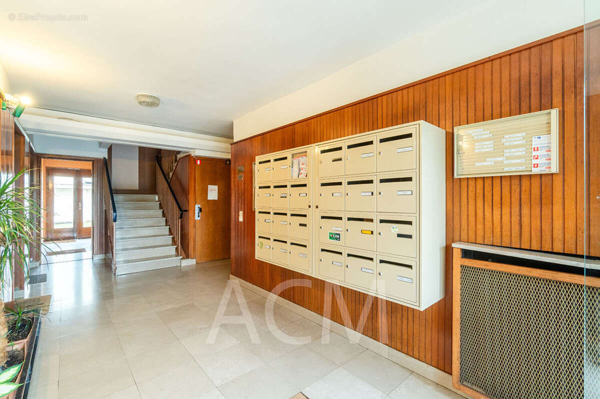 Appartement à MAISONS-LAFFITTE