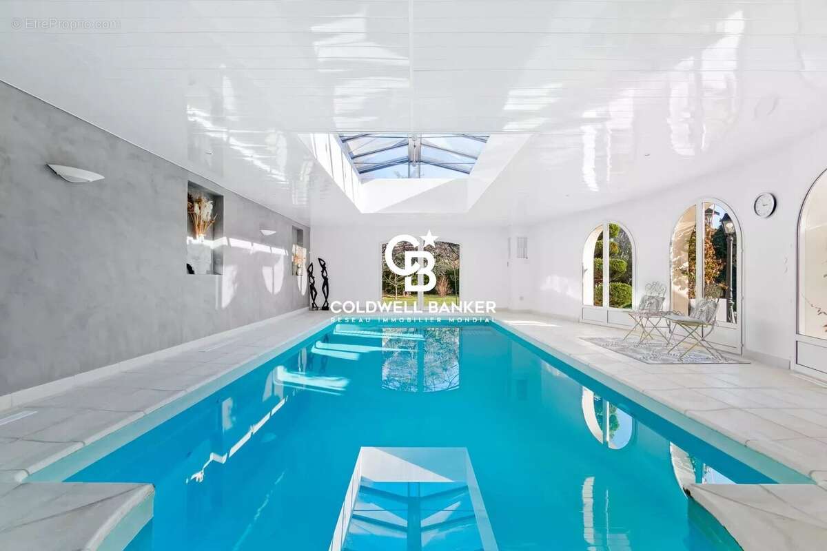 Maison à LE VESINET