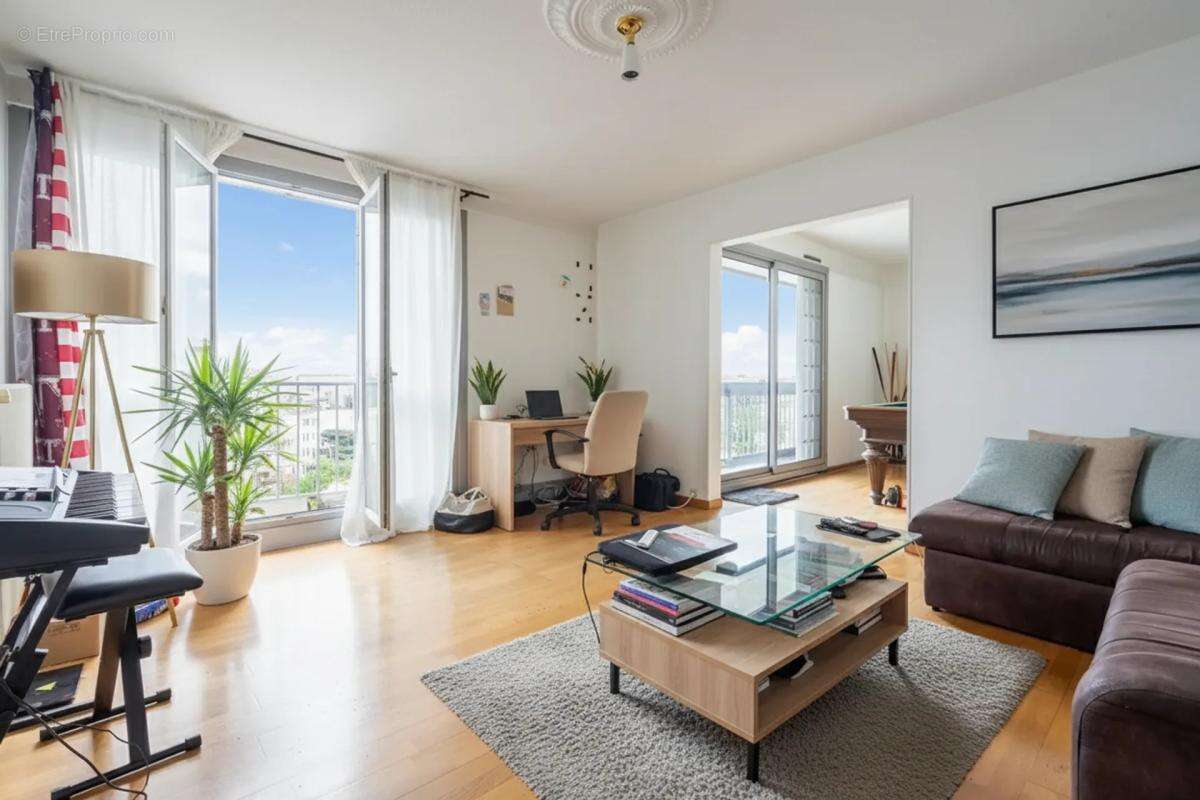 Appartement à PIERREFITTE-SUR-SEINE