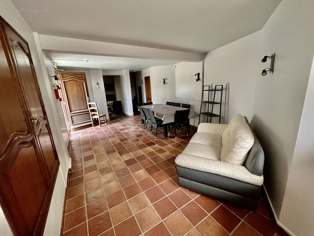 Maison à LE BARROUX