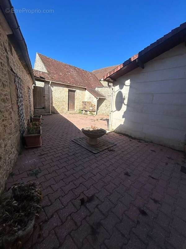 Maison 120 m² à Mouchy-Le-Chatel  - photo 3
