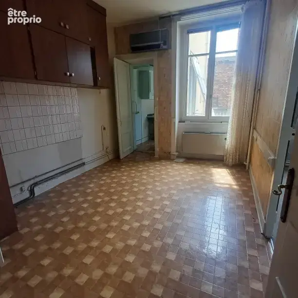 Appartement a renover à saint-etienne - photo 3