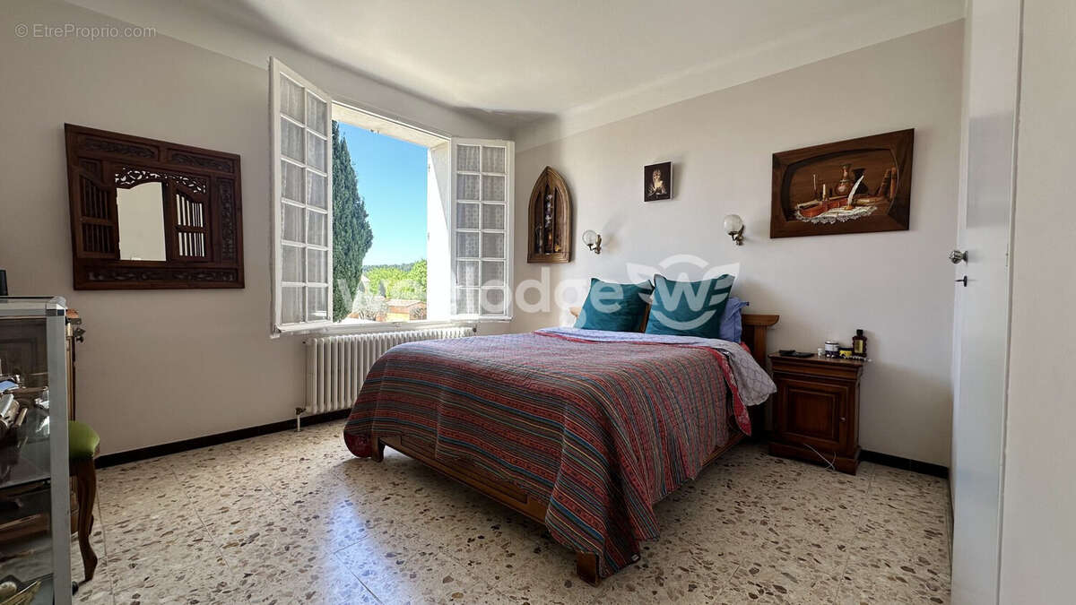 Maison à NOVES