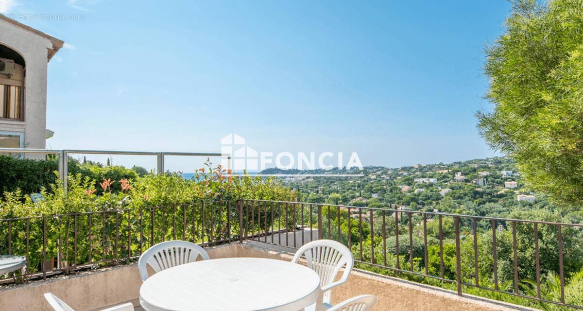 Appartement à CAVALAIRE-SUR-MER