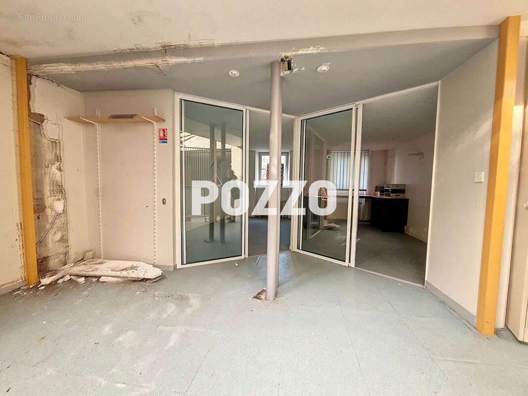 Commerce à COUTANCES