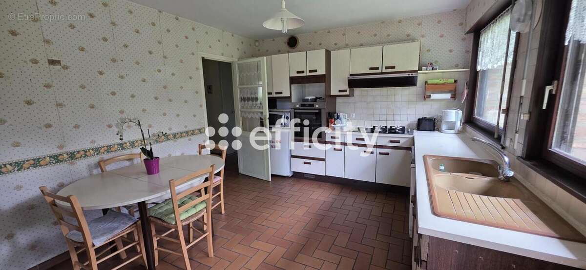 Maison 176 m² à Leers  - photo 16