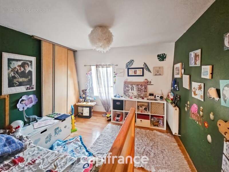Maison familiale avec jardin & studio indépendant – Saint-André-de-Cubzac ( haut de Port de Plagne) - photo 15