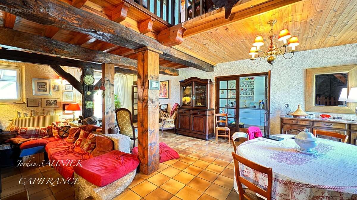 Propriété d’exception en pleine campagne – 292 m² – 2 hectares – gîte – piscine – calme absolu proche de caraman (31) - photo 8