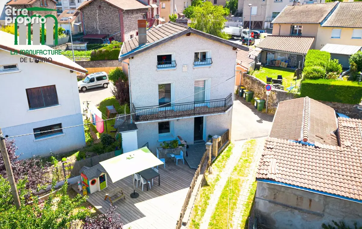 Maison de ville de 82 m² avec terrasse et jardin de 126 m² / le chambon-feugerolles-secteur Gaffard. - photo 4